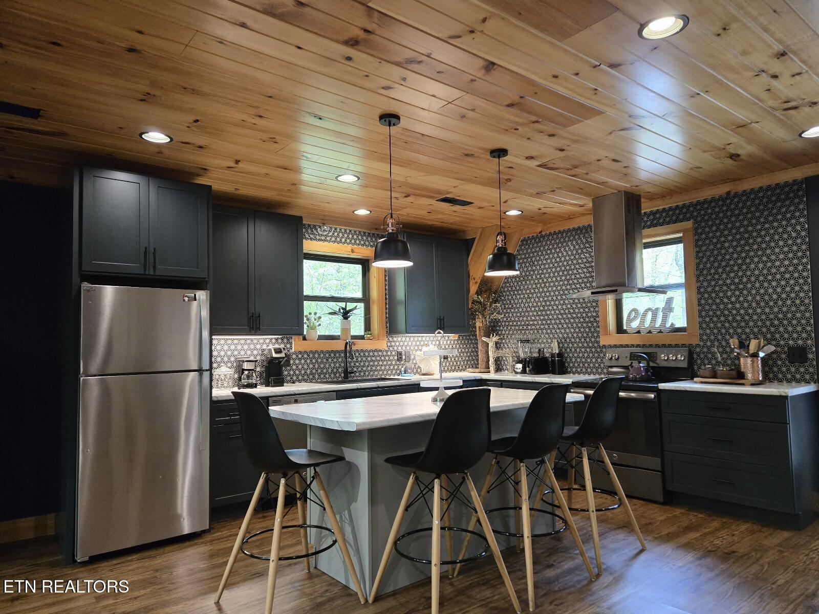 1020 Deep Hollow Road Gatlinburg TN 37738