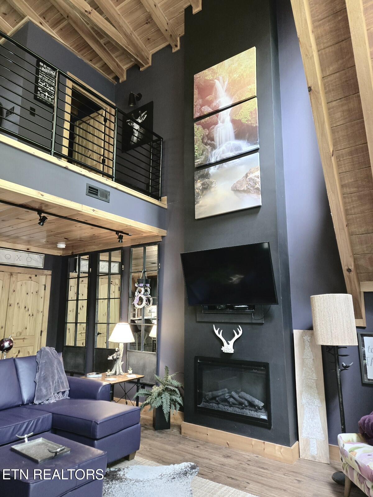 1020 Deep Hollow Road Gatlinburg TN 37738