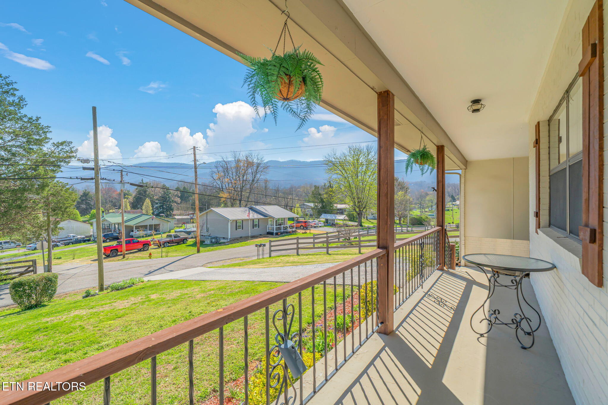 174 Jackson Road Caryville TN 37714