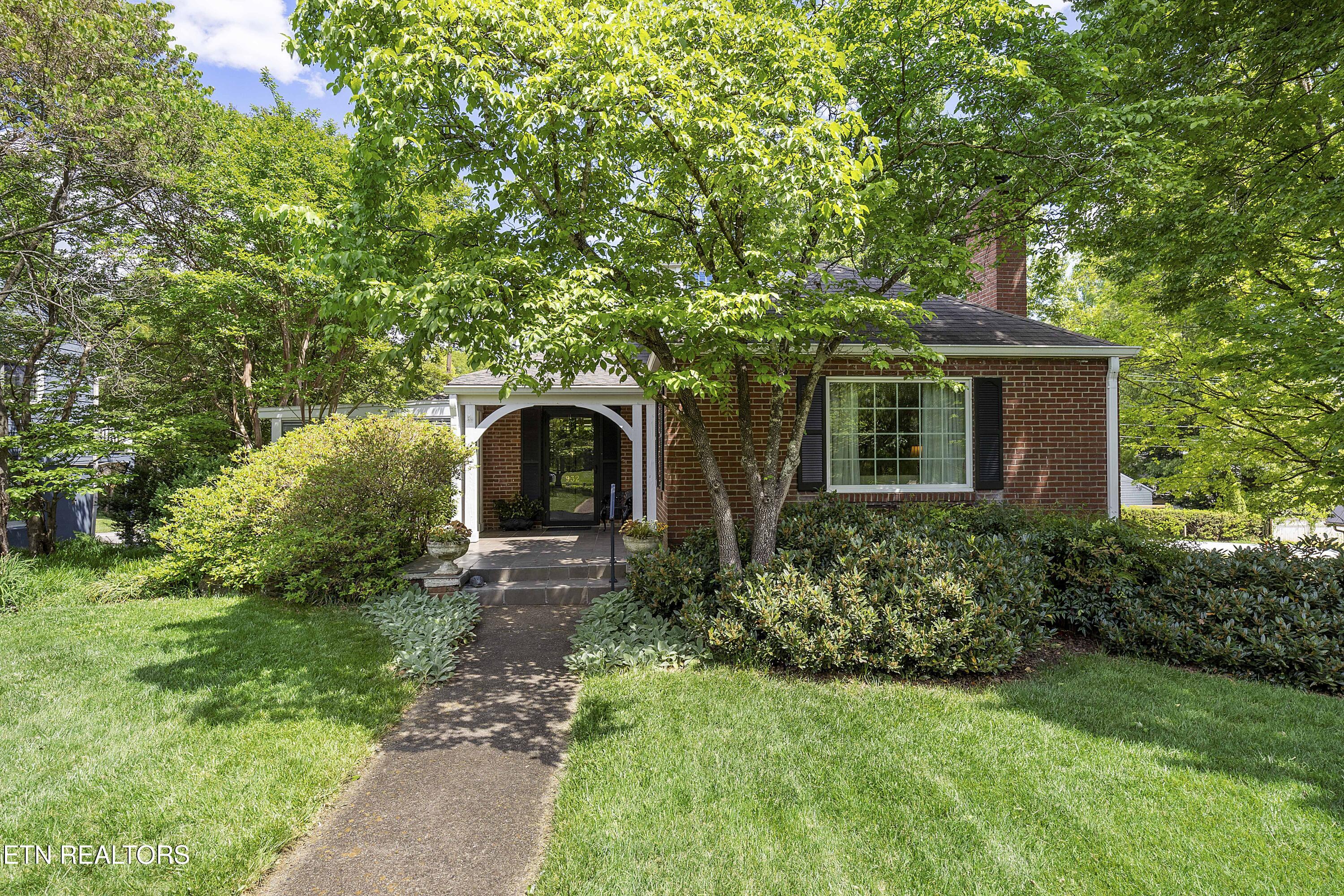 932 Woodside Street Knoxville TN 37919
