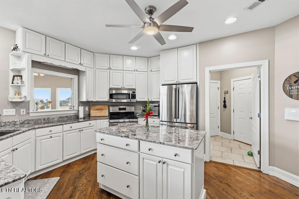 206 Wren Court Vonore TN 37885