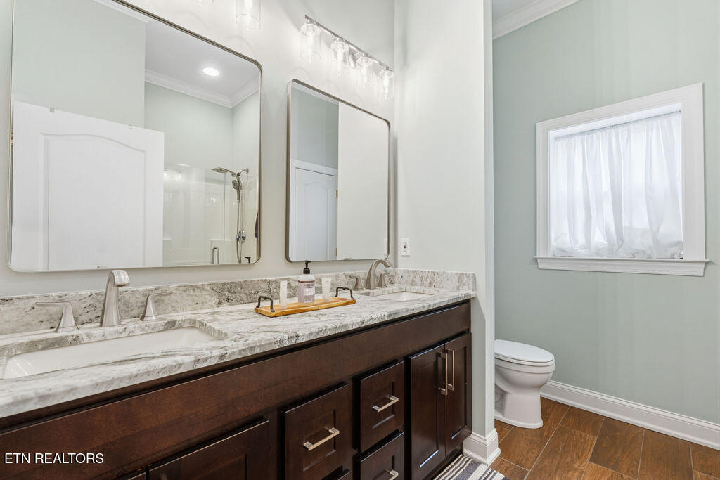 206 Wren Court Vonore TN 37885