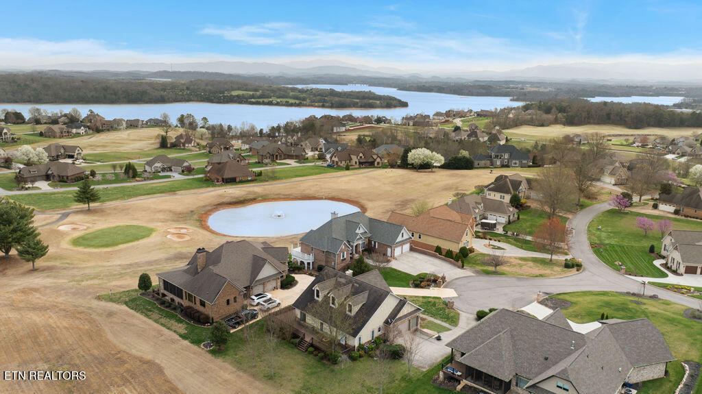 206 Wren Court Vonore TN 37885