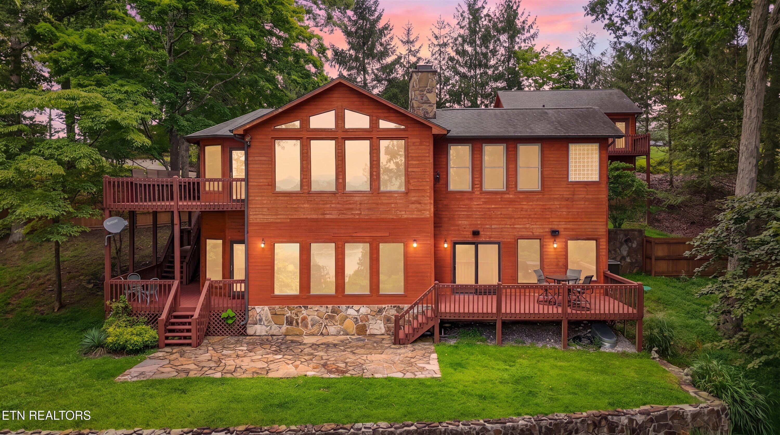 1186 Deerfield Way Lafollette TN 37766