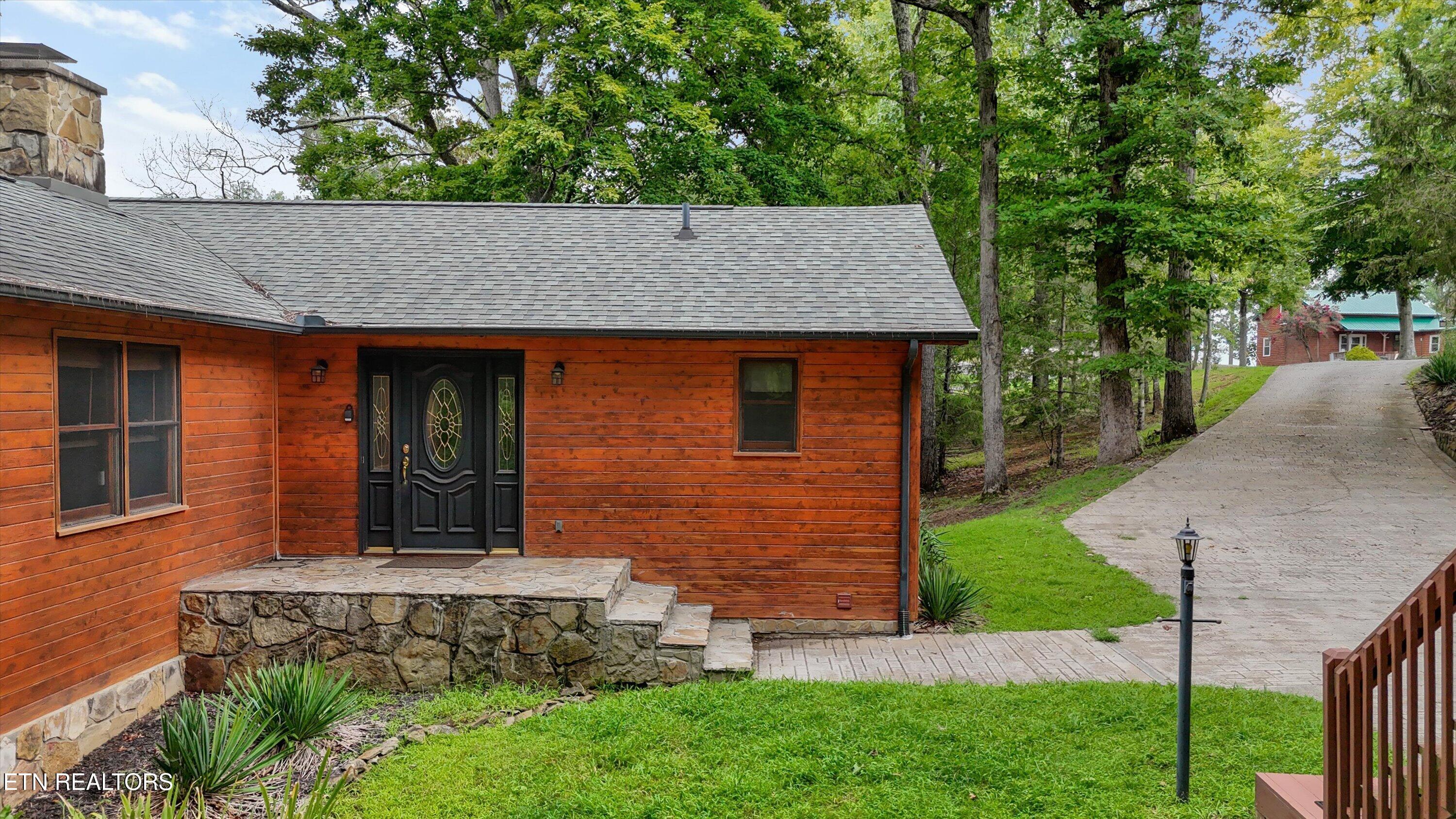 1186 Deerfield Way Lafollette TN 37766