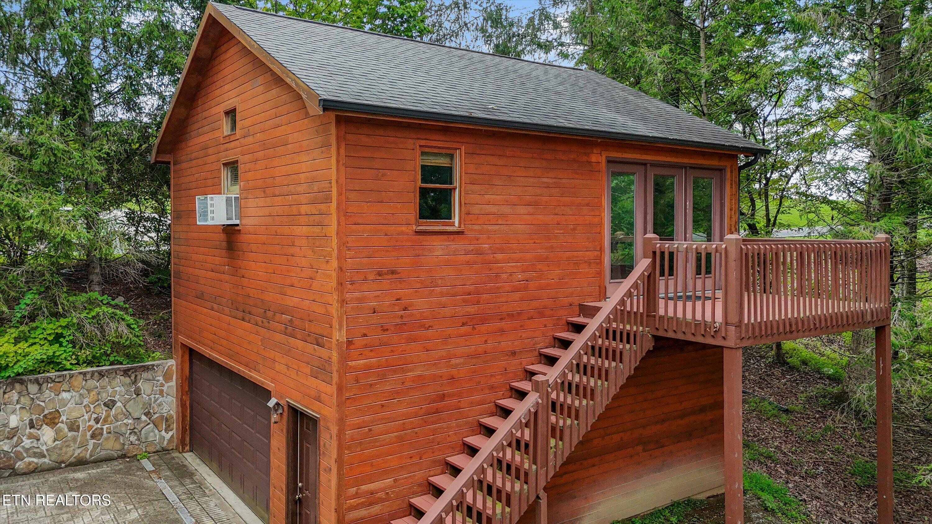1186 Deerfield Way Lafollette TN 37766