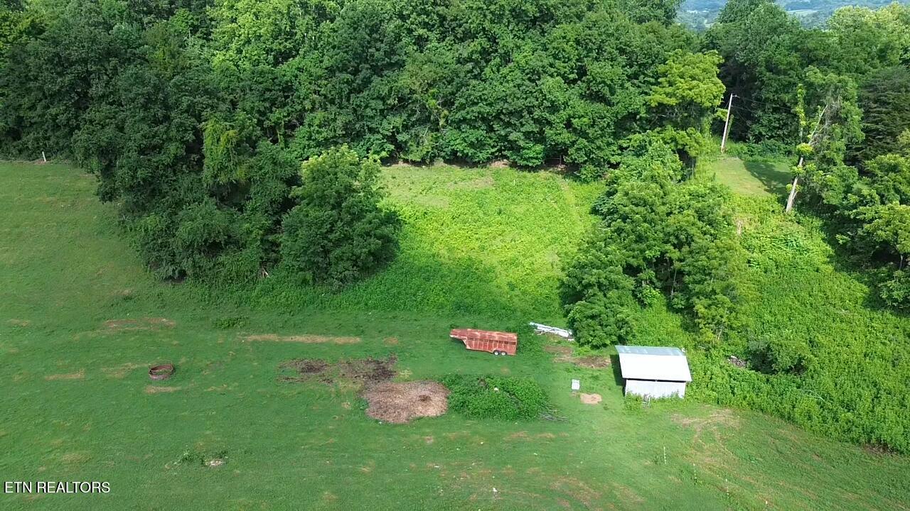 473 W High Knob Road Lafollette TN 37766