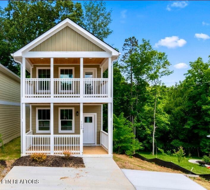 172 W Meeting Street Dandridge TN 37725
