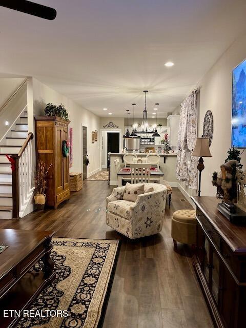 172 W Meeting Street Dandridge TN 37725