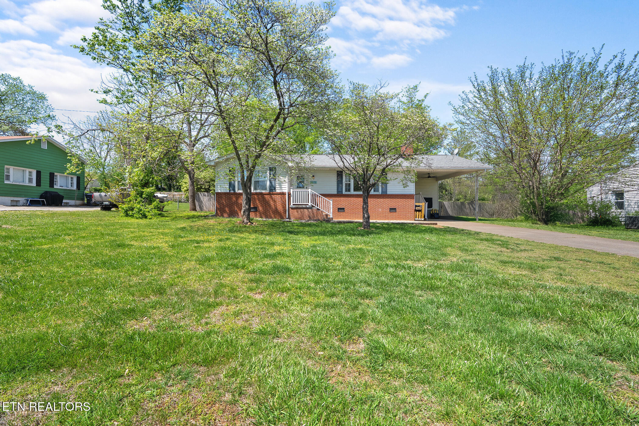 1515 Charles Drive Knoxville TN 37918