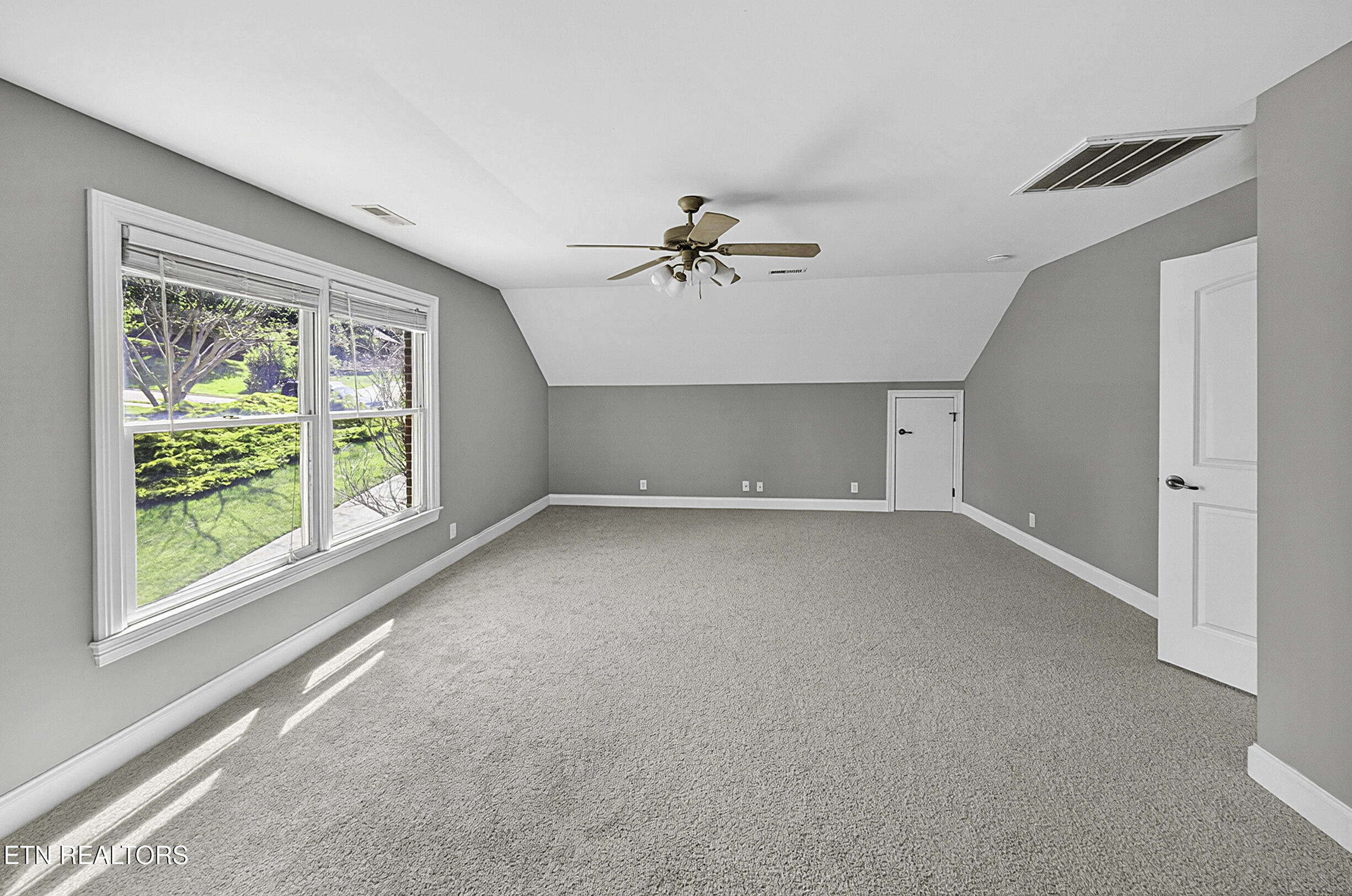 12649 Bayview Drive Knoxville TN 37922