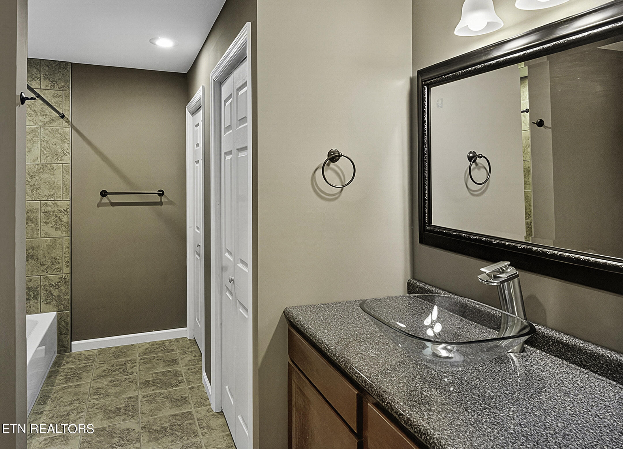 12649 Bayview Drive Knoxville TN 37922