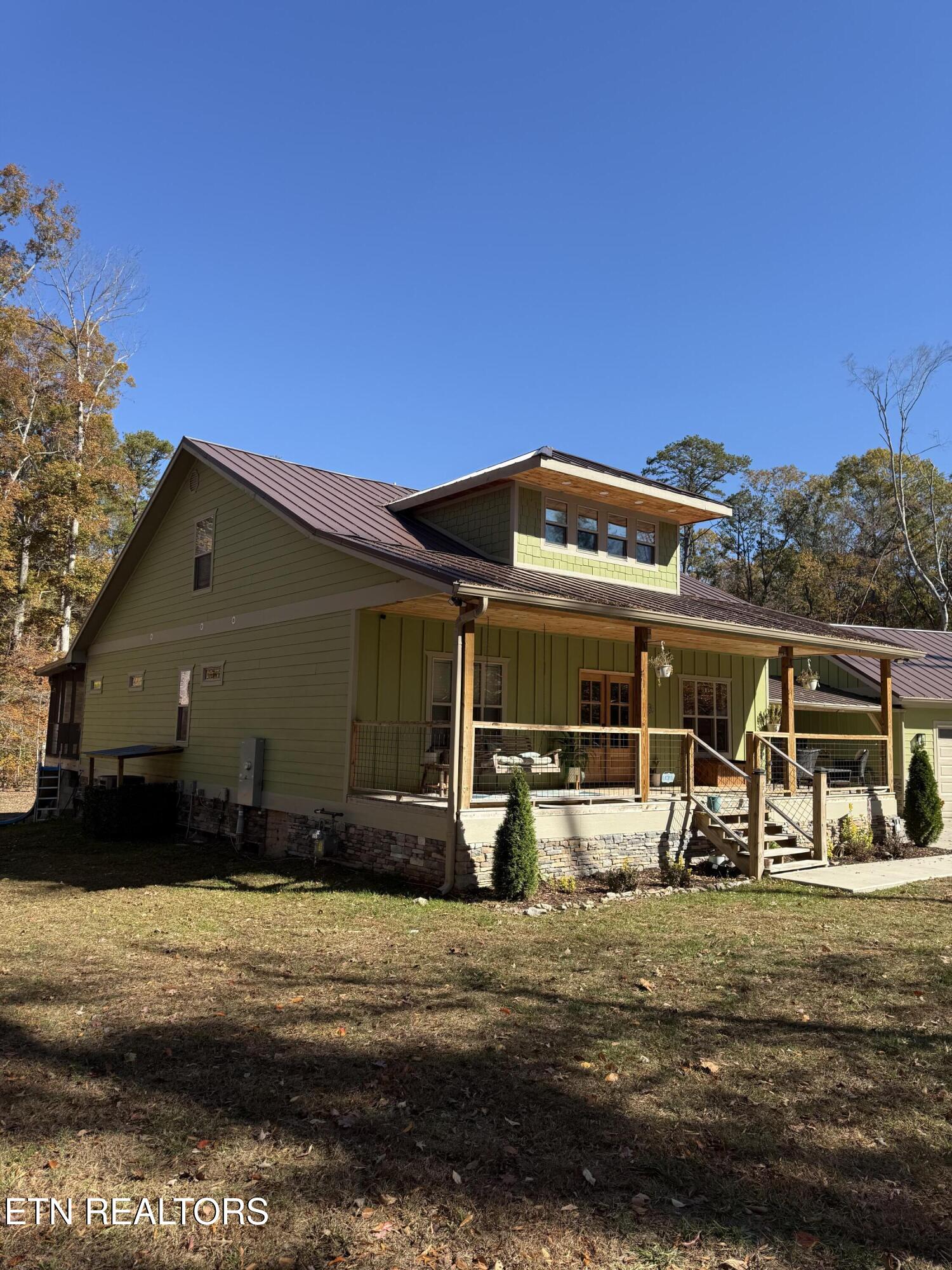 960 Deerwood Drive Dandridge TN 37725