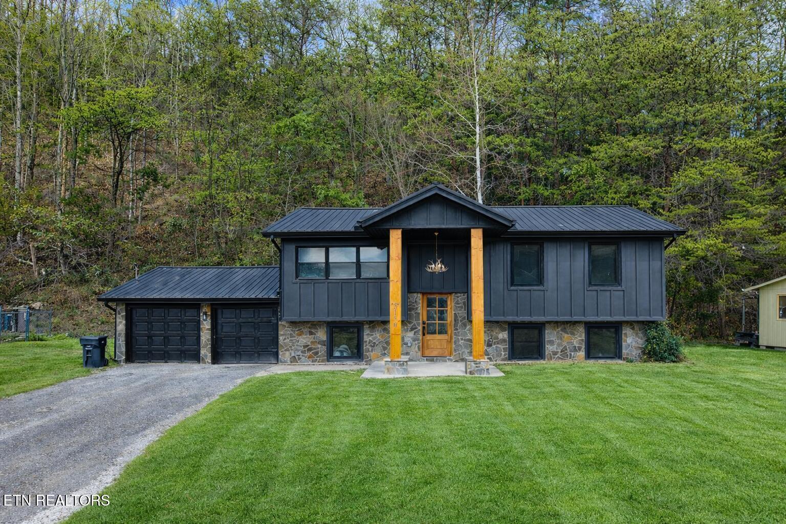 3139 Easy Street Pigeon Forge TN 37862
