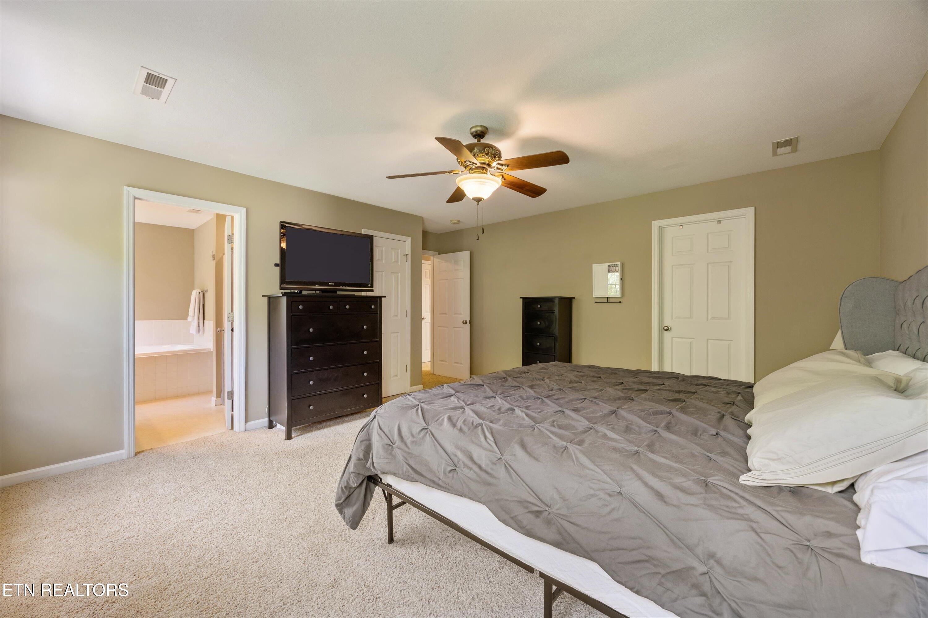 1524 Pebble Shore Lane Knoxville TN 37931