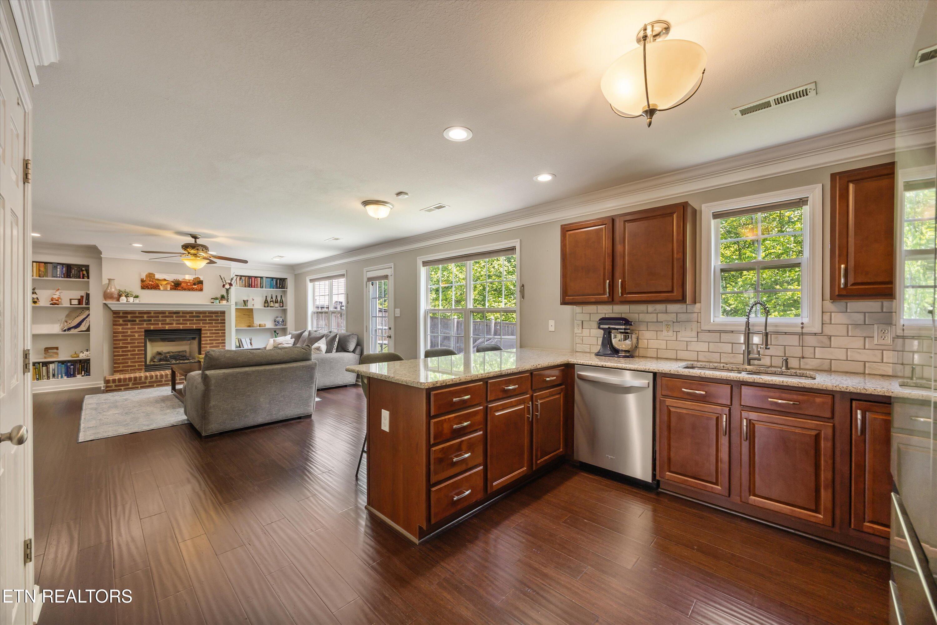 1524 Pebble Shore Lane Knoxville TN 37931