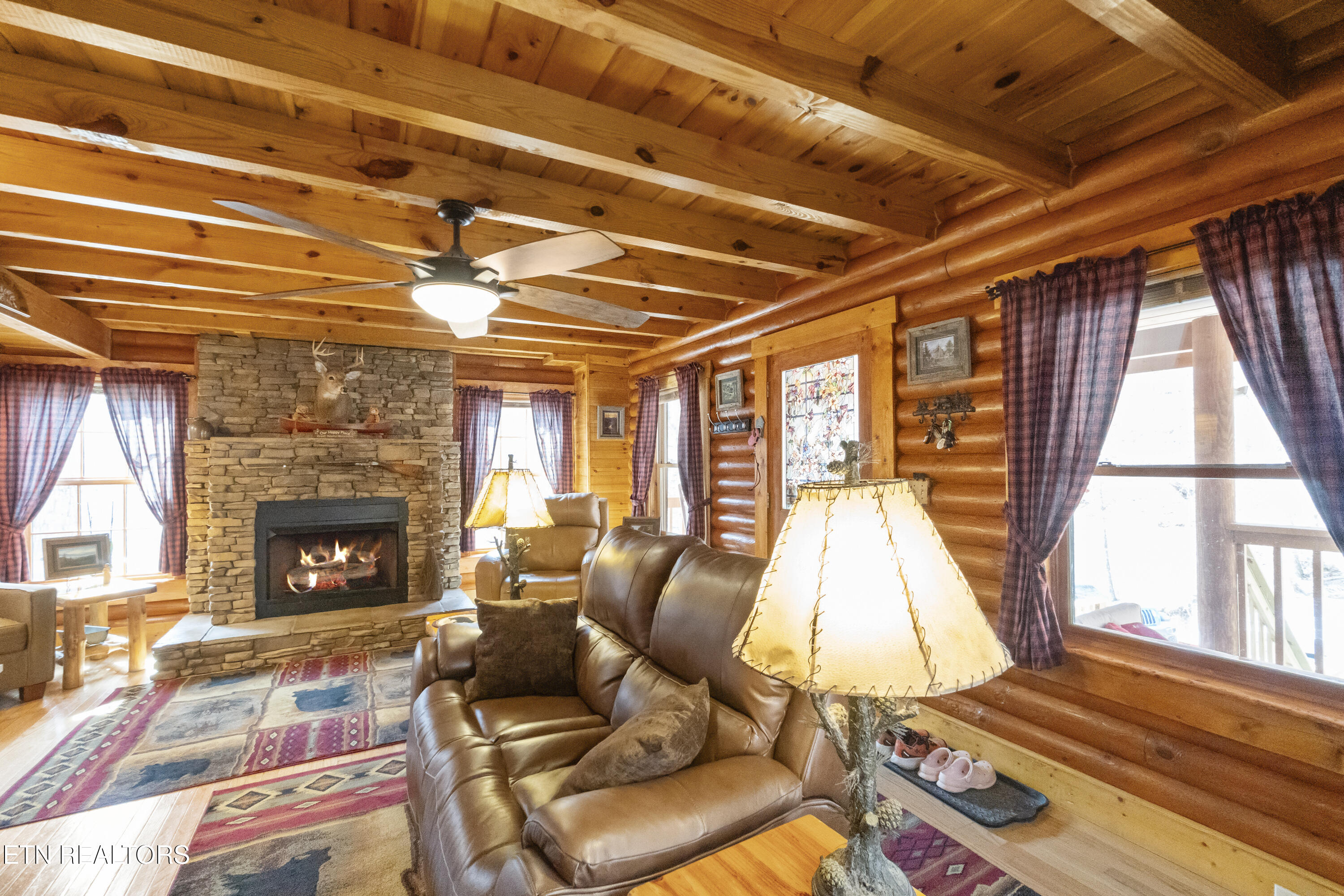 2104 Reid Lane Sevierville TN 37876