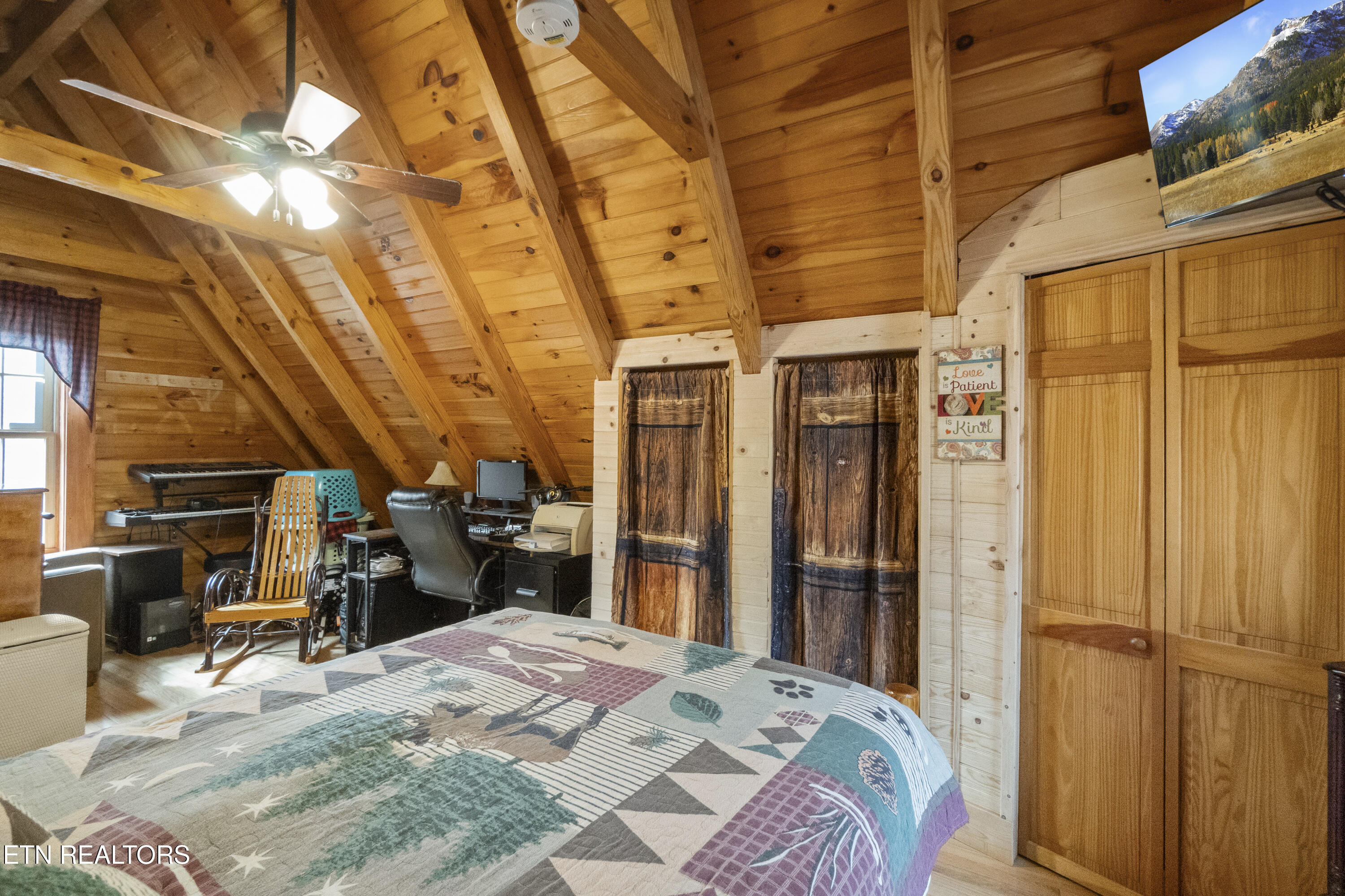 2104 Reid Lane Sevierville TN 37876