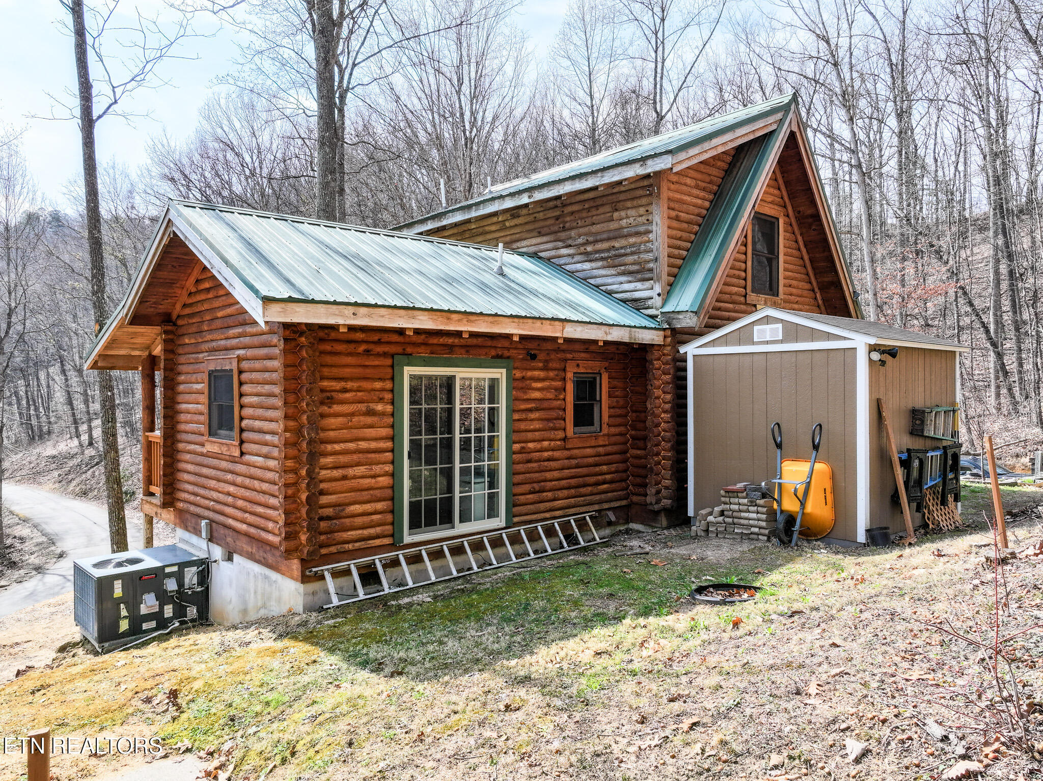 2104 Reid Lane Sevierville TN 37876