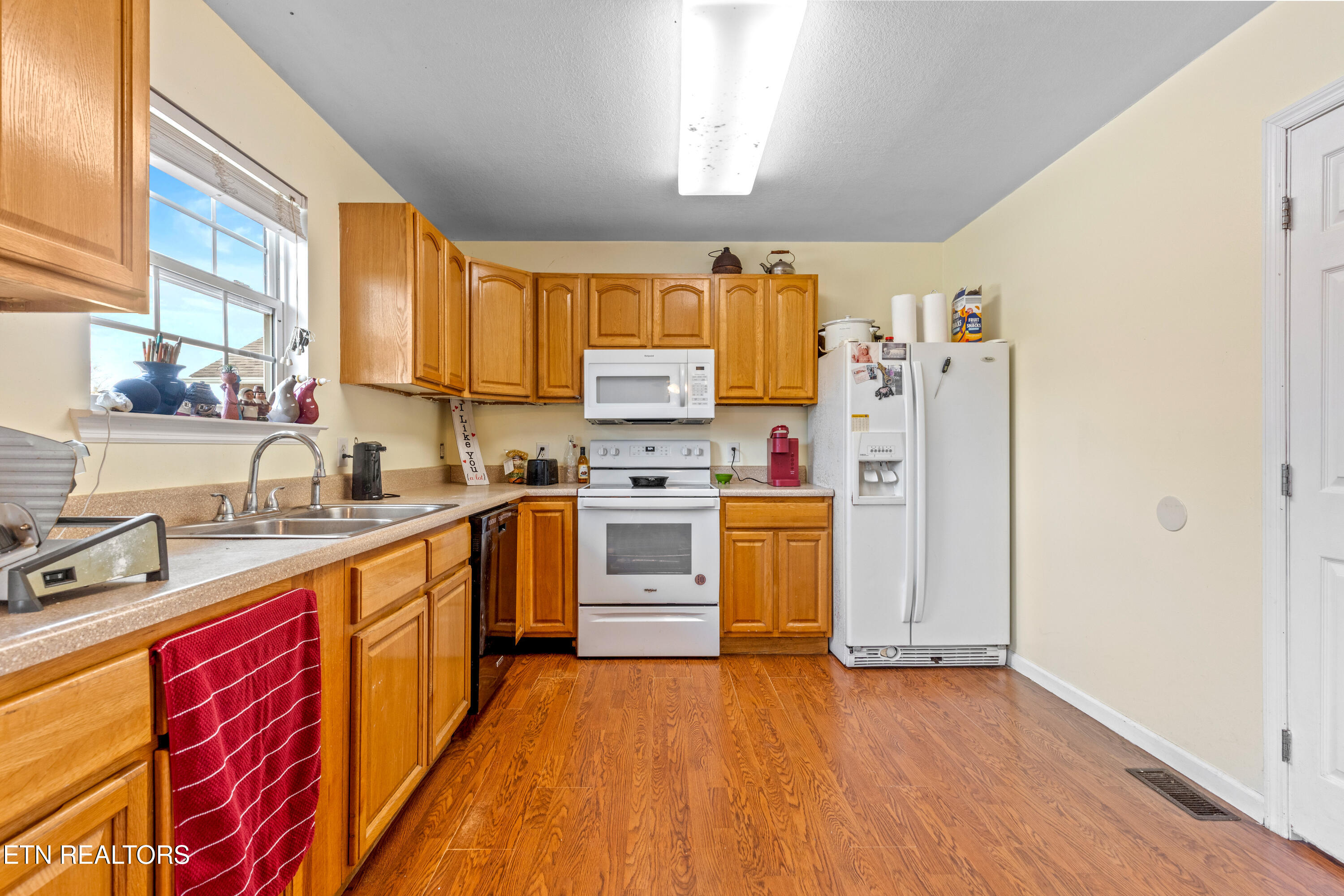 10389 Summer City Road Spring City TN 37381