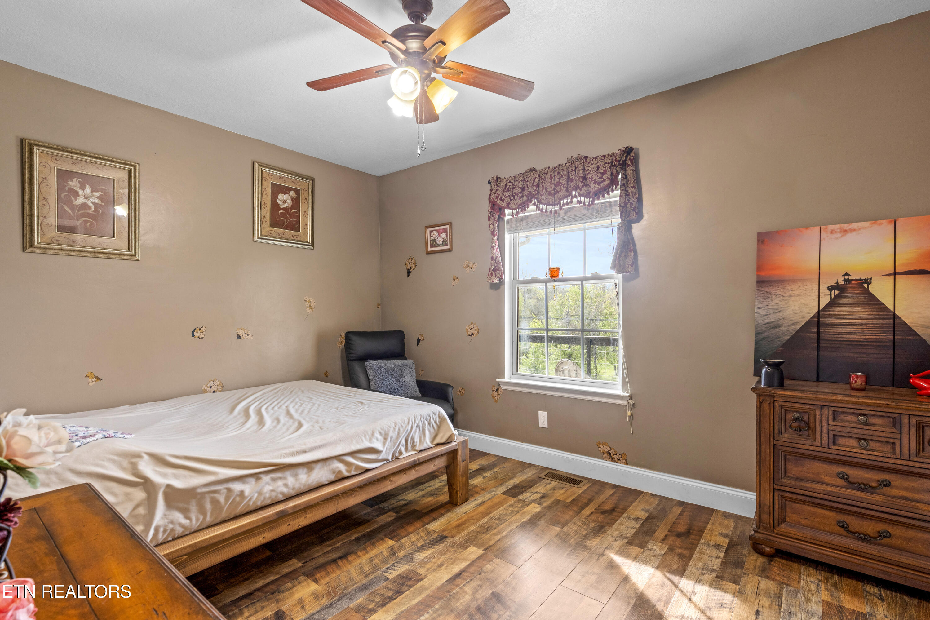 10389 Summer City Road Spring City TN 37381
