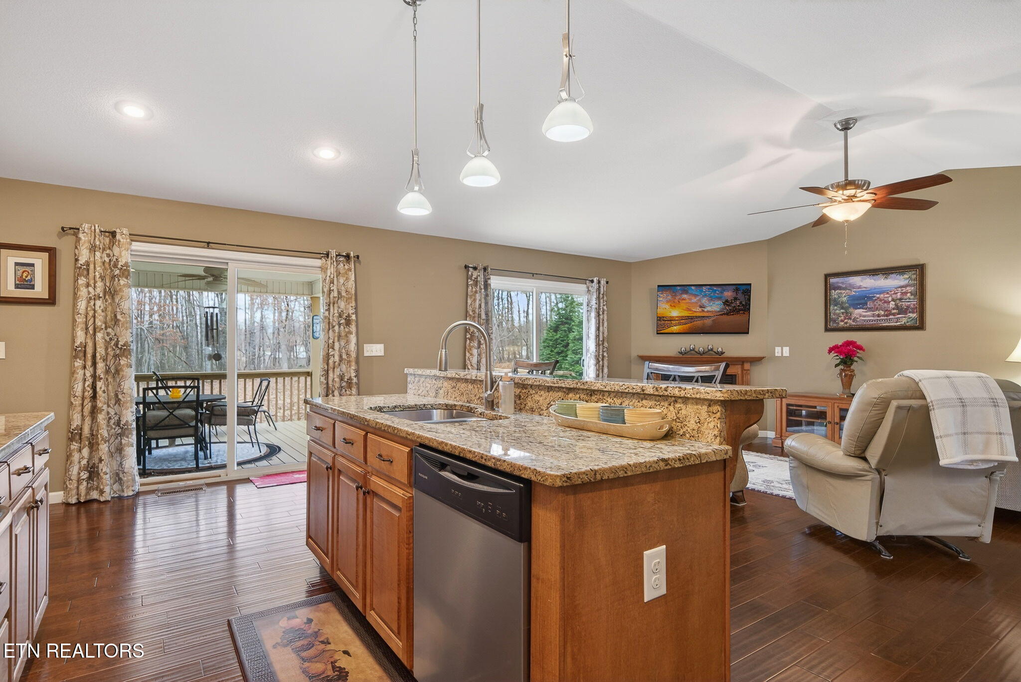 91 Stonecrest Avenue Crossville TN 38571