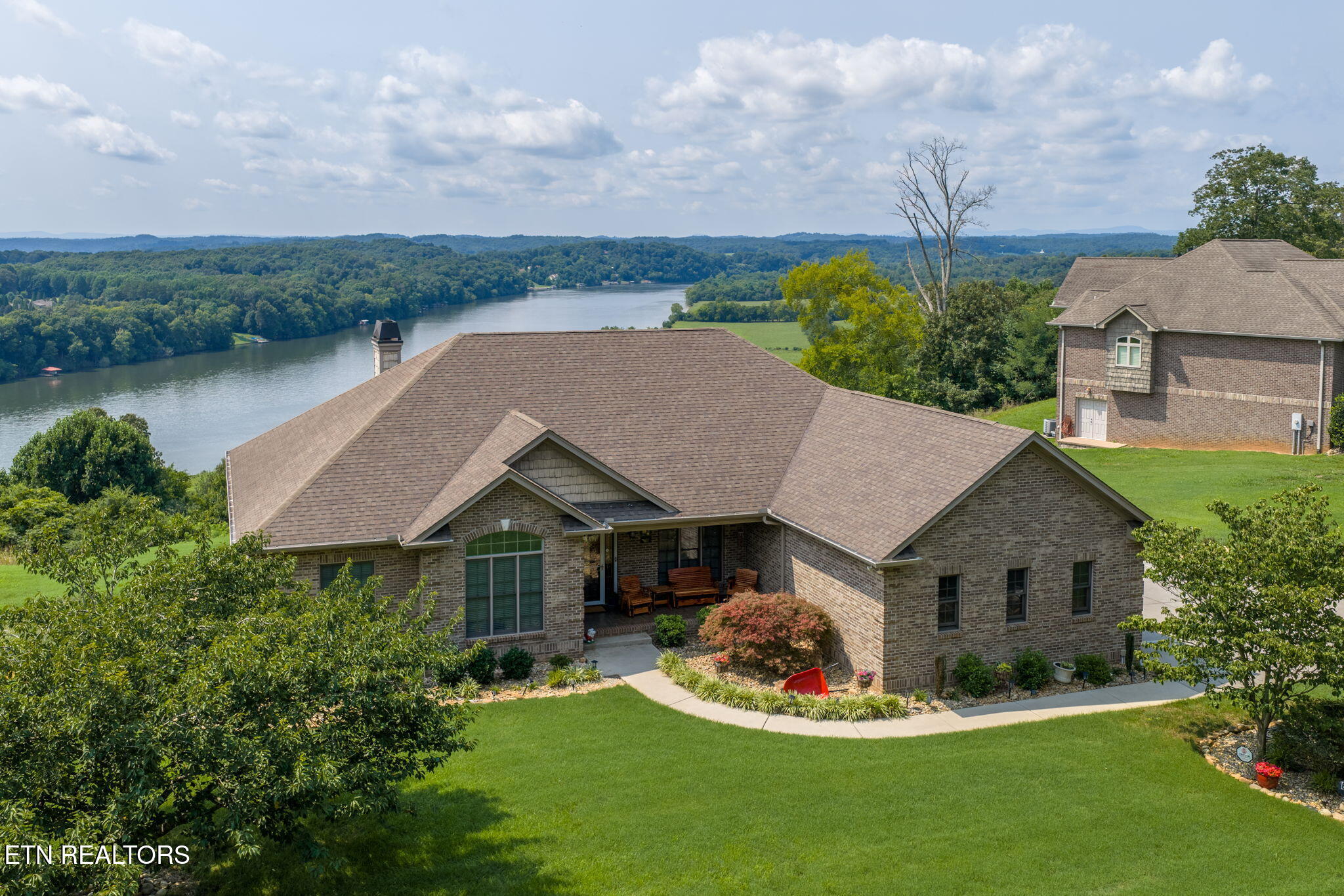 645 Fort Hill Street Loudon TN 37774