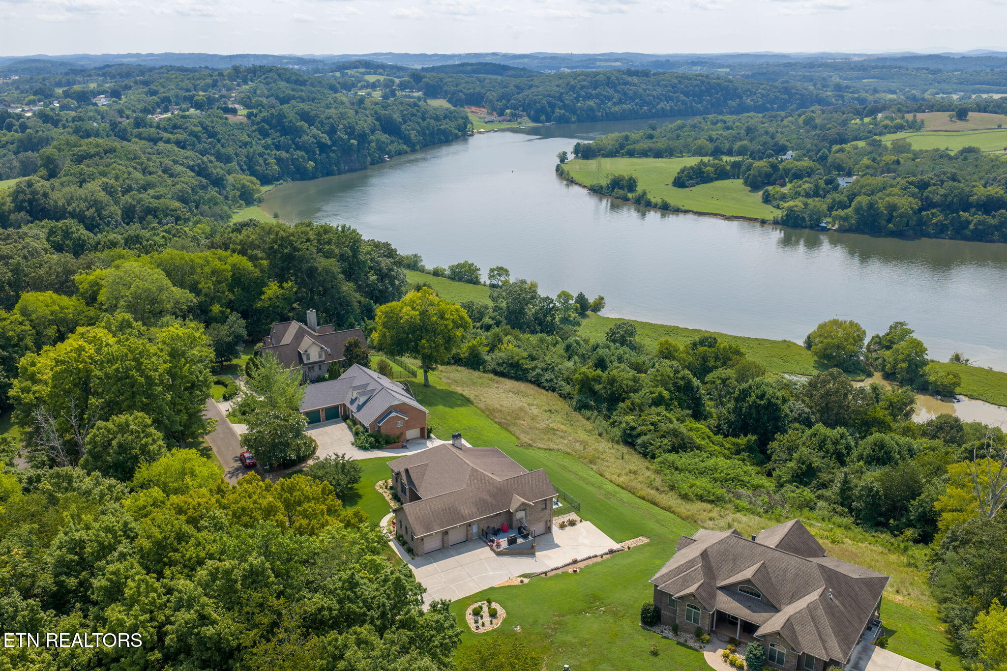 645 Fort Hill Street Loudon TN 37774