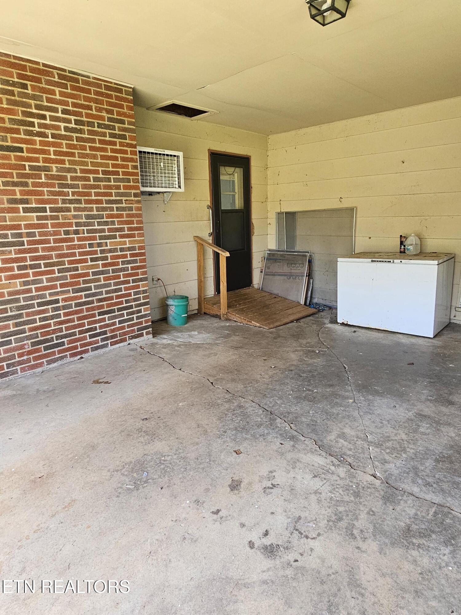 1191 N Main Street Decatur TN 37322