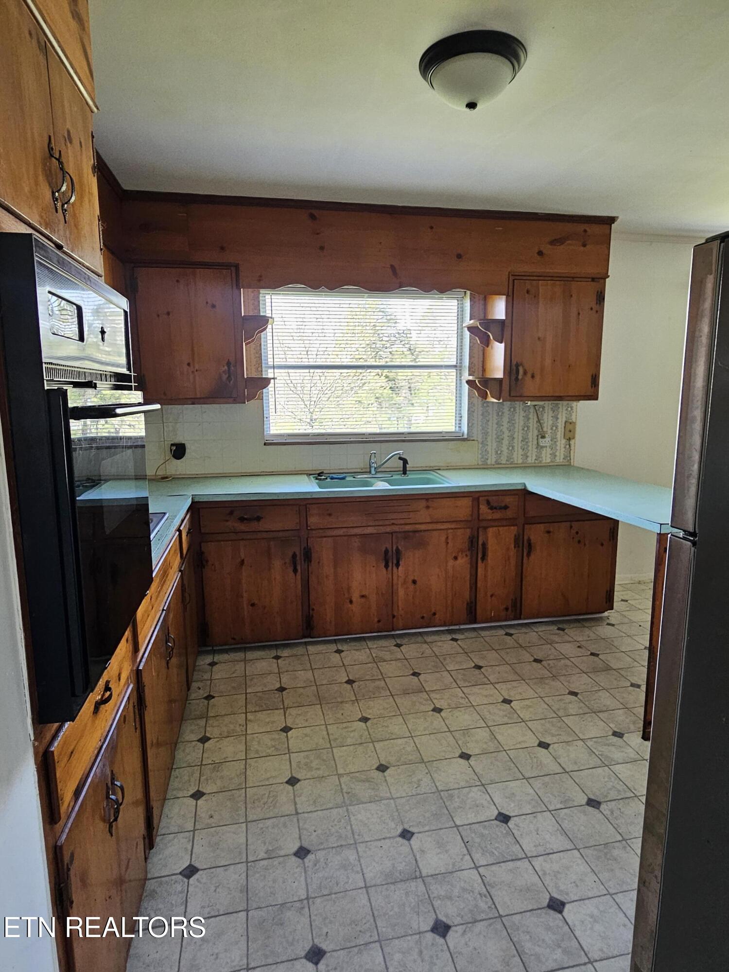 1191 N Main Street Decatur TN 37322