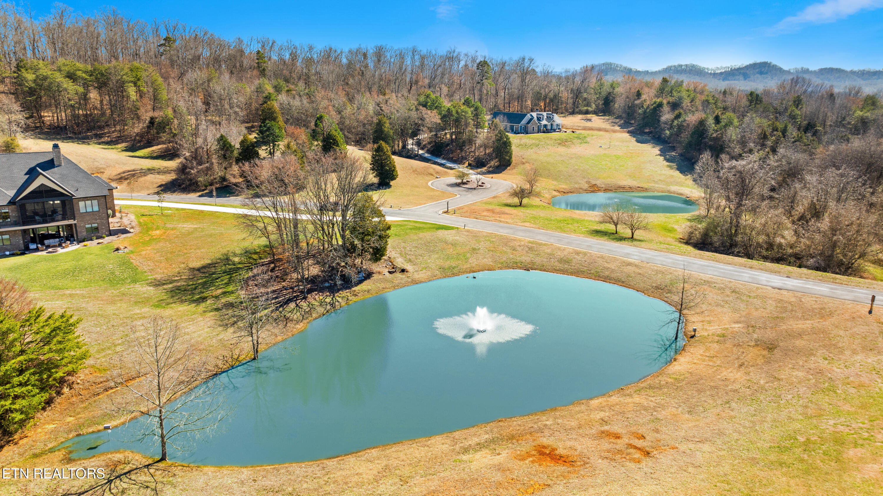 191 Thunder Ridge Drive Vonore TN 37885
