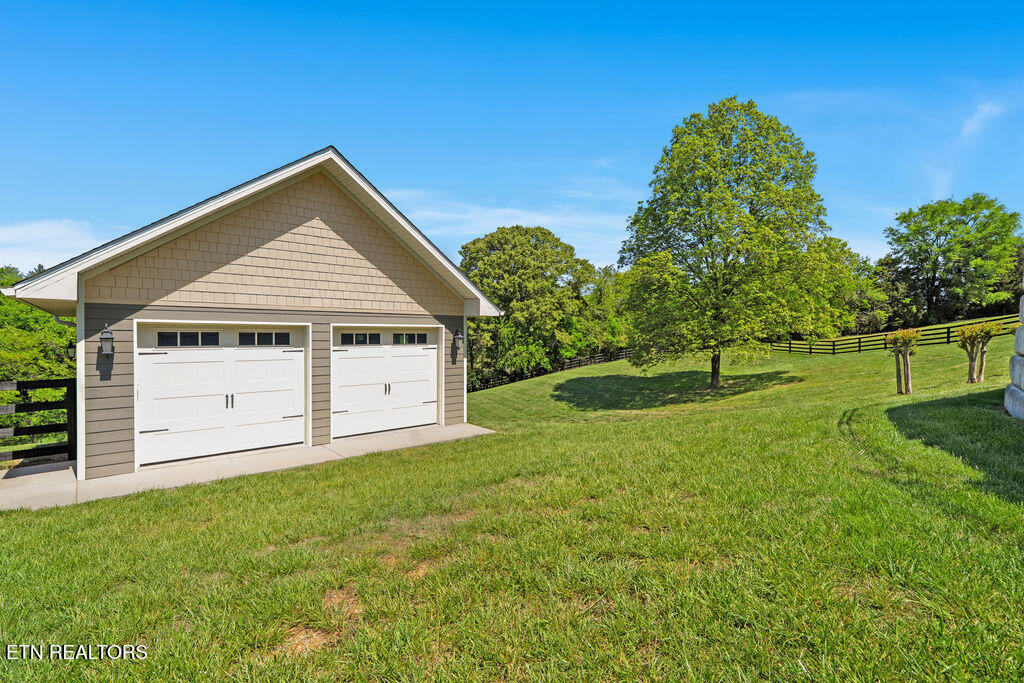 191 Thunder Ridge Drive Vonore TN 37885