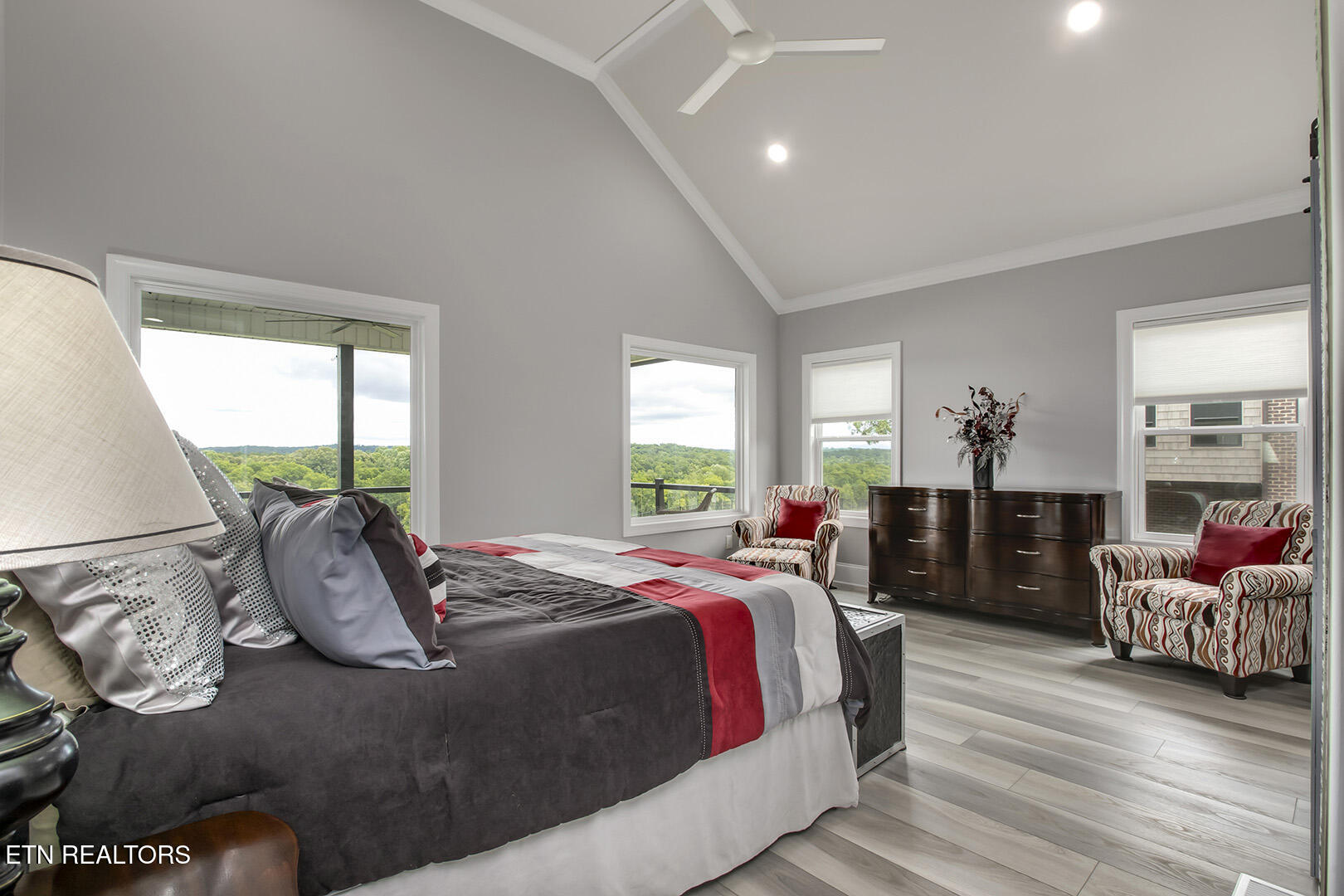205 Waters Edge Way Lenoir City TN 37771