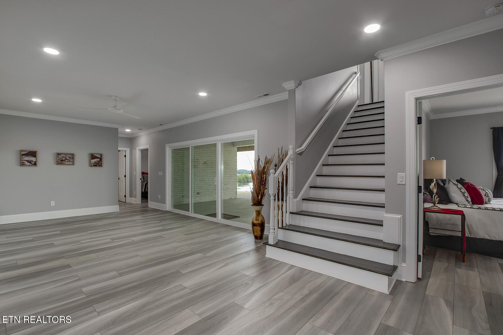 205 Waters Edge Way Lenoir City TN 37771