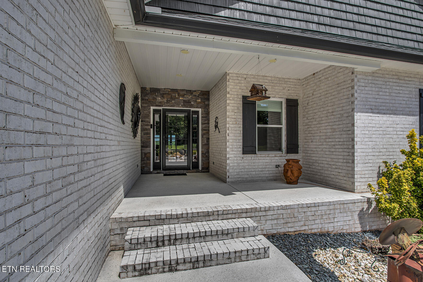 205 Waters Edge Way Lenoir City TN 37771