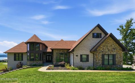 1005 Enchanted Drive Dandridge TN 37725