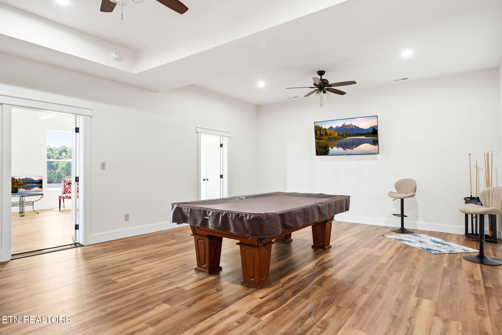 1005 Enchanted Drive Dandridge TN 37725