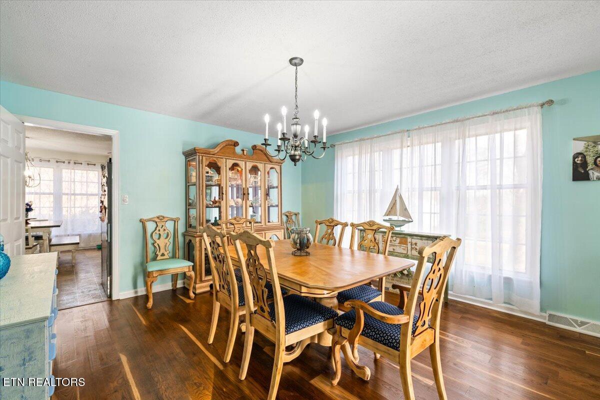 203 Golf Hill Lane Lafollette TN 37766