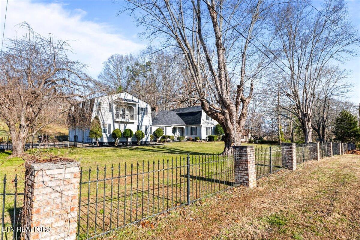 203 Golf Hill Lane Lafollette TN 37766