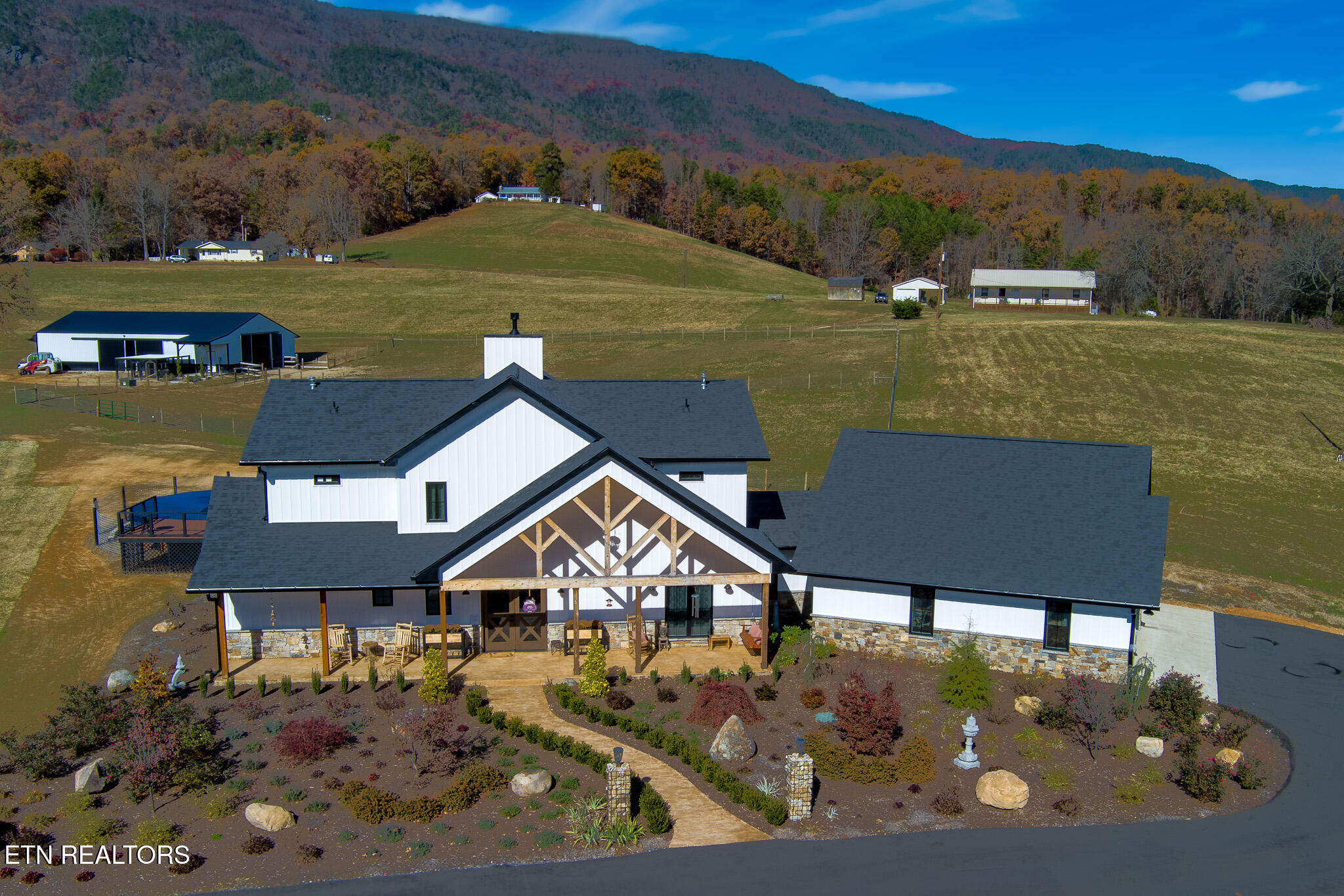 1010 Keener Road Cosby TN 37722