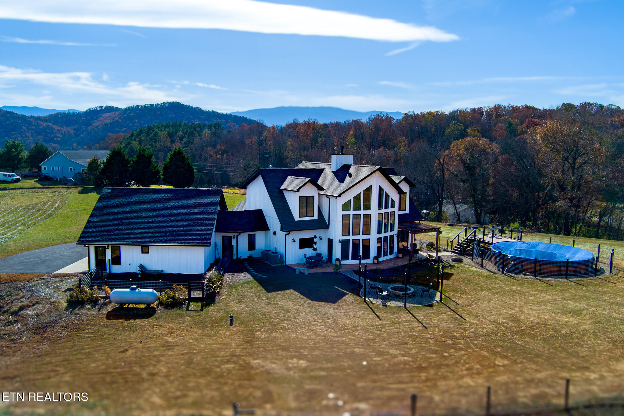 1010 Keener Road Cosby TN 37722