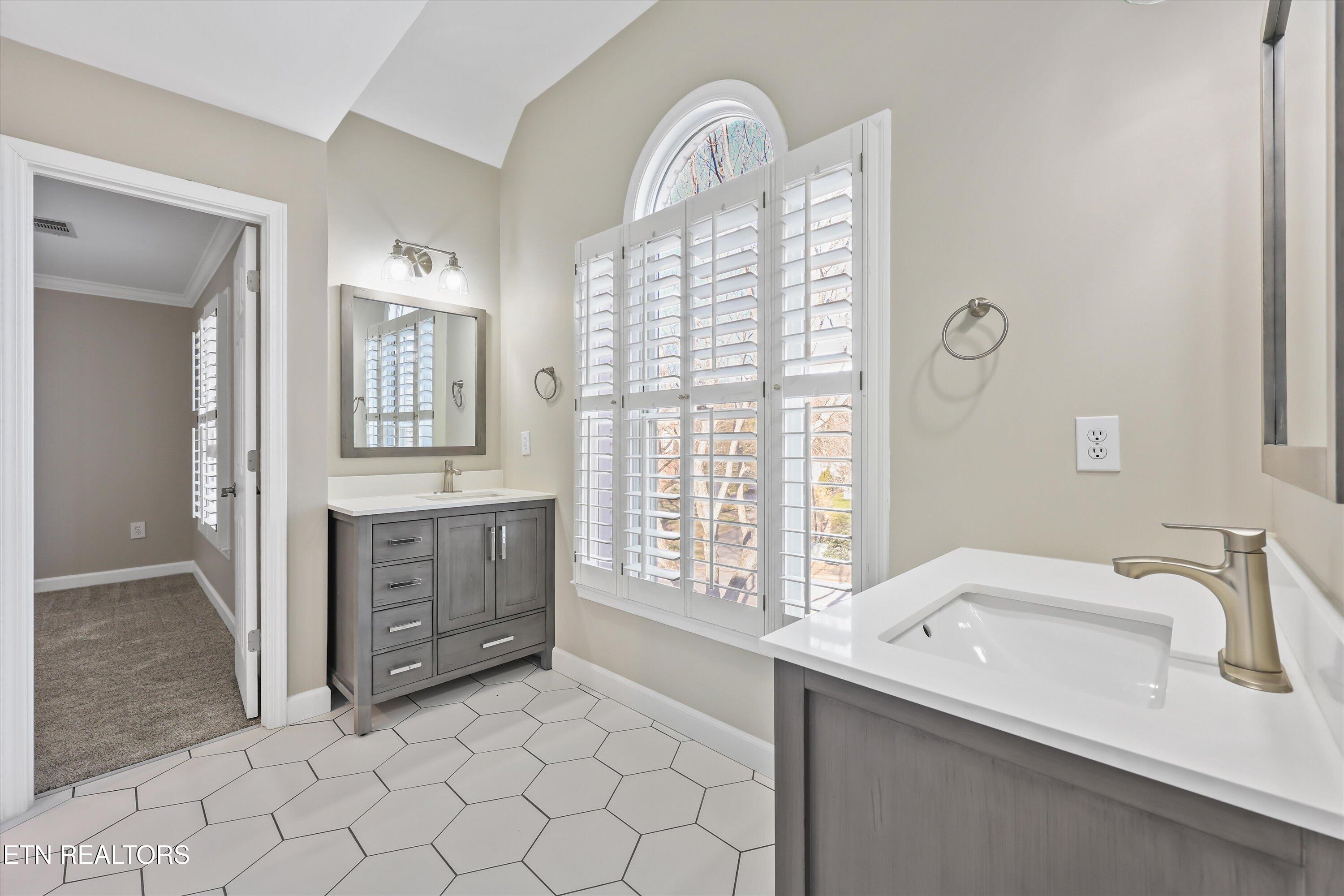 8950 Isherwood Lane Knoxville TN 37922