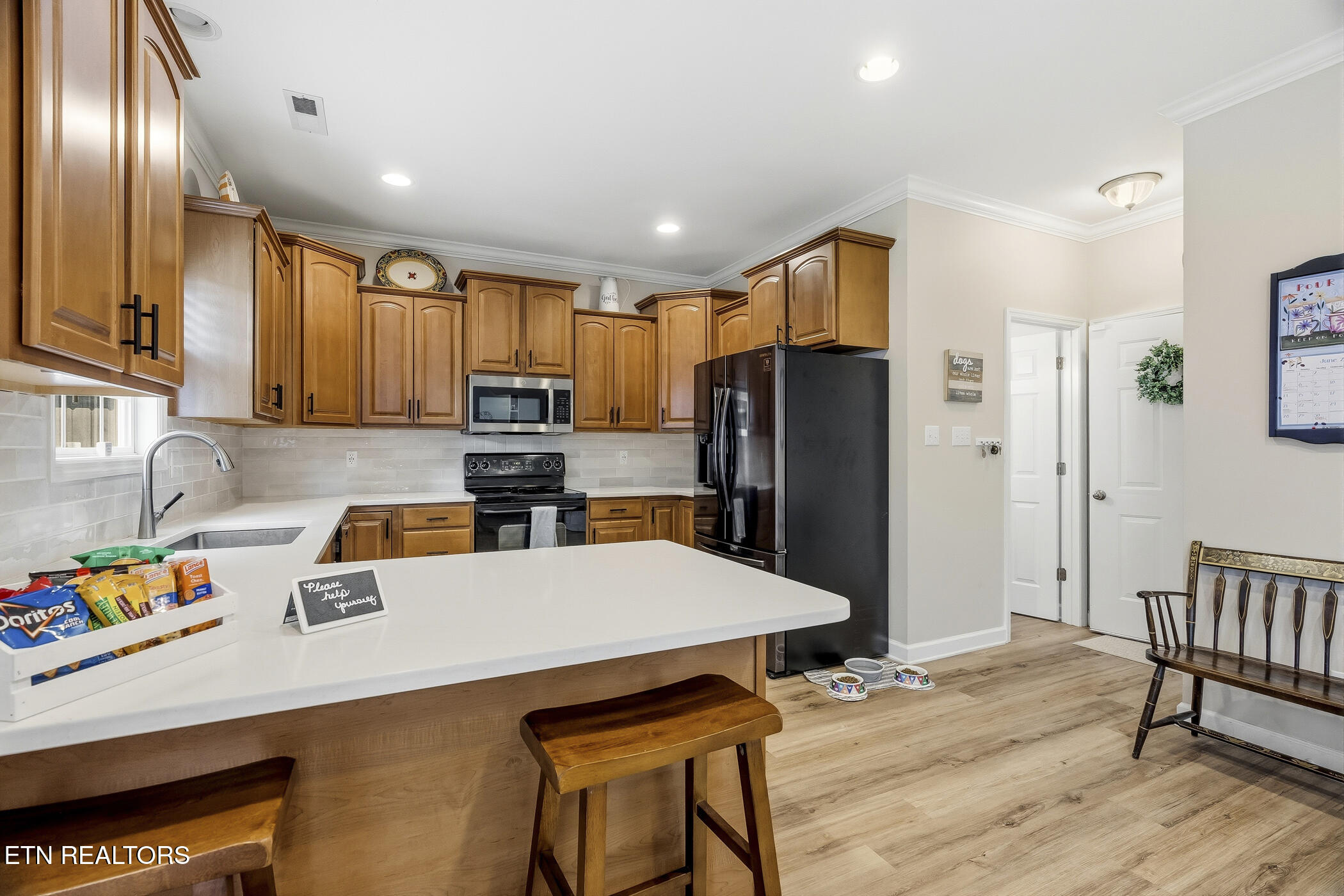 1528 Crescent Oaks Lane Lenoir City TN 37772