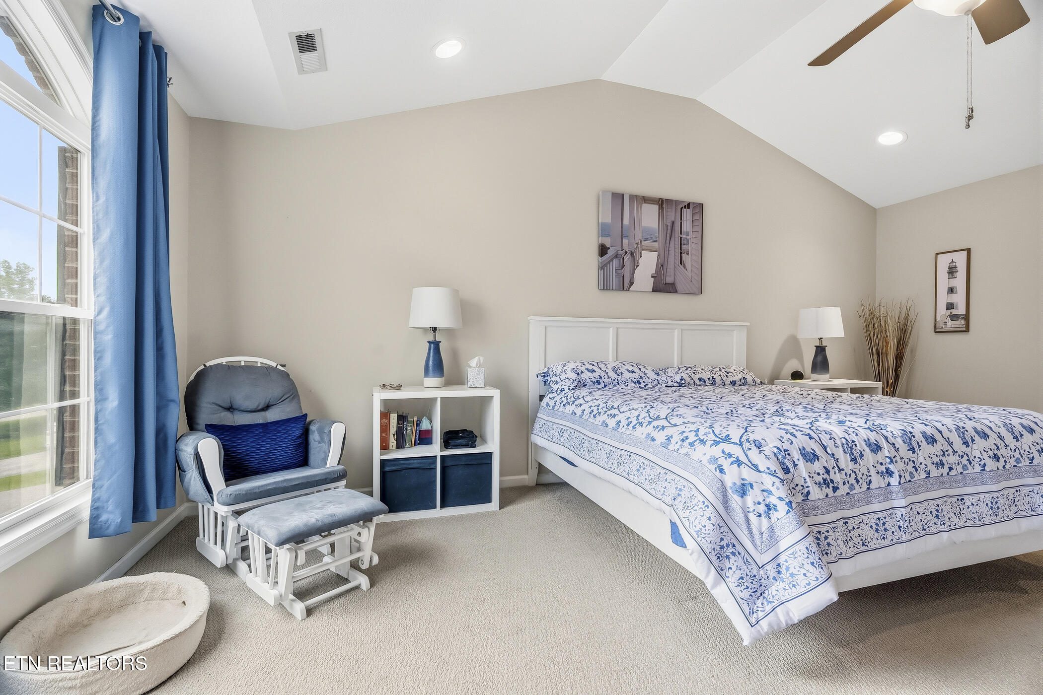 1528 Crescent Oaks Lane Lenoir City TN 37772