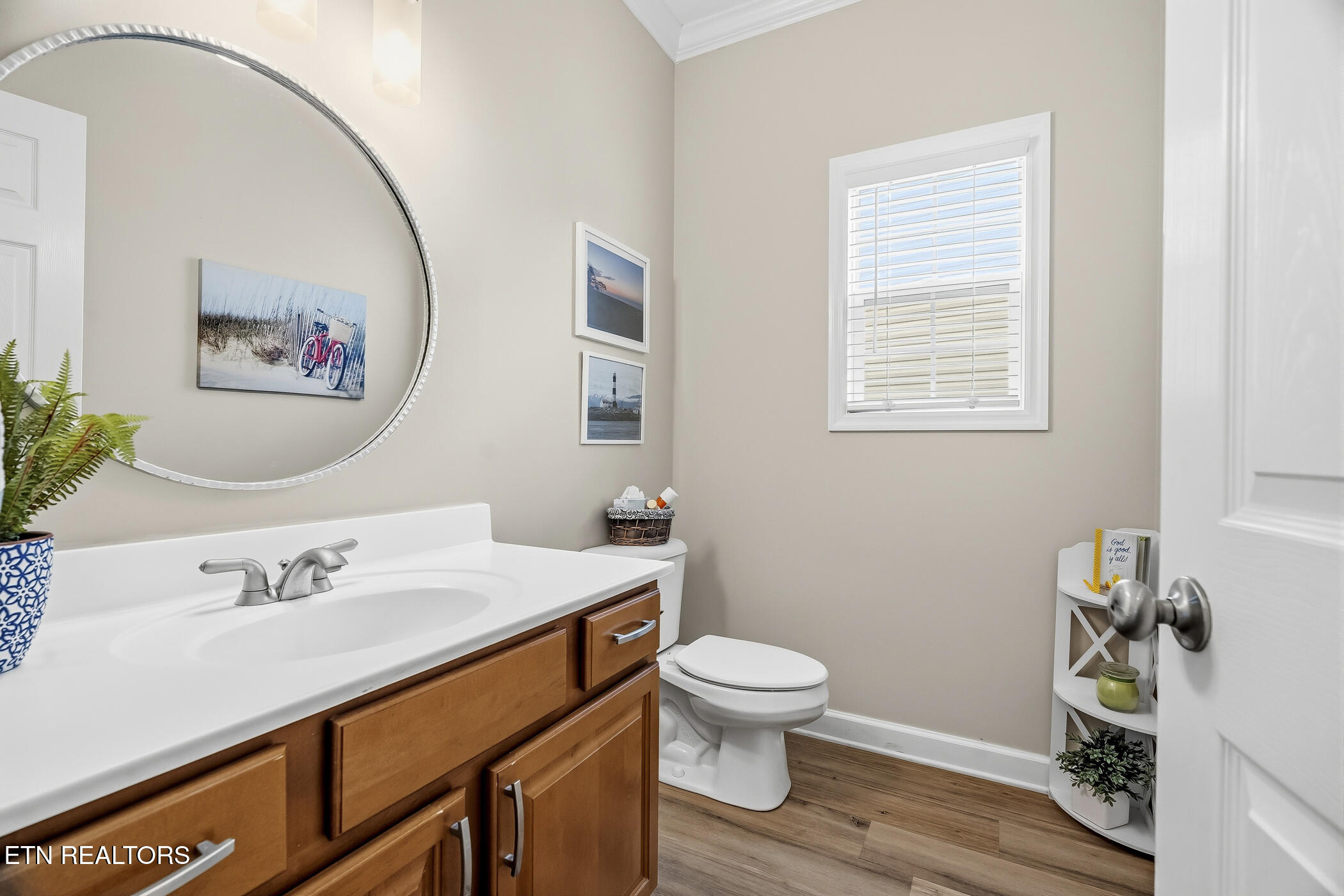 1528 Crescent Oaks Lane Lenoir City TN 37772