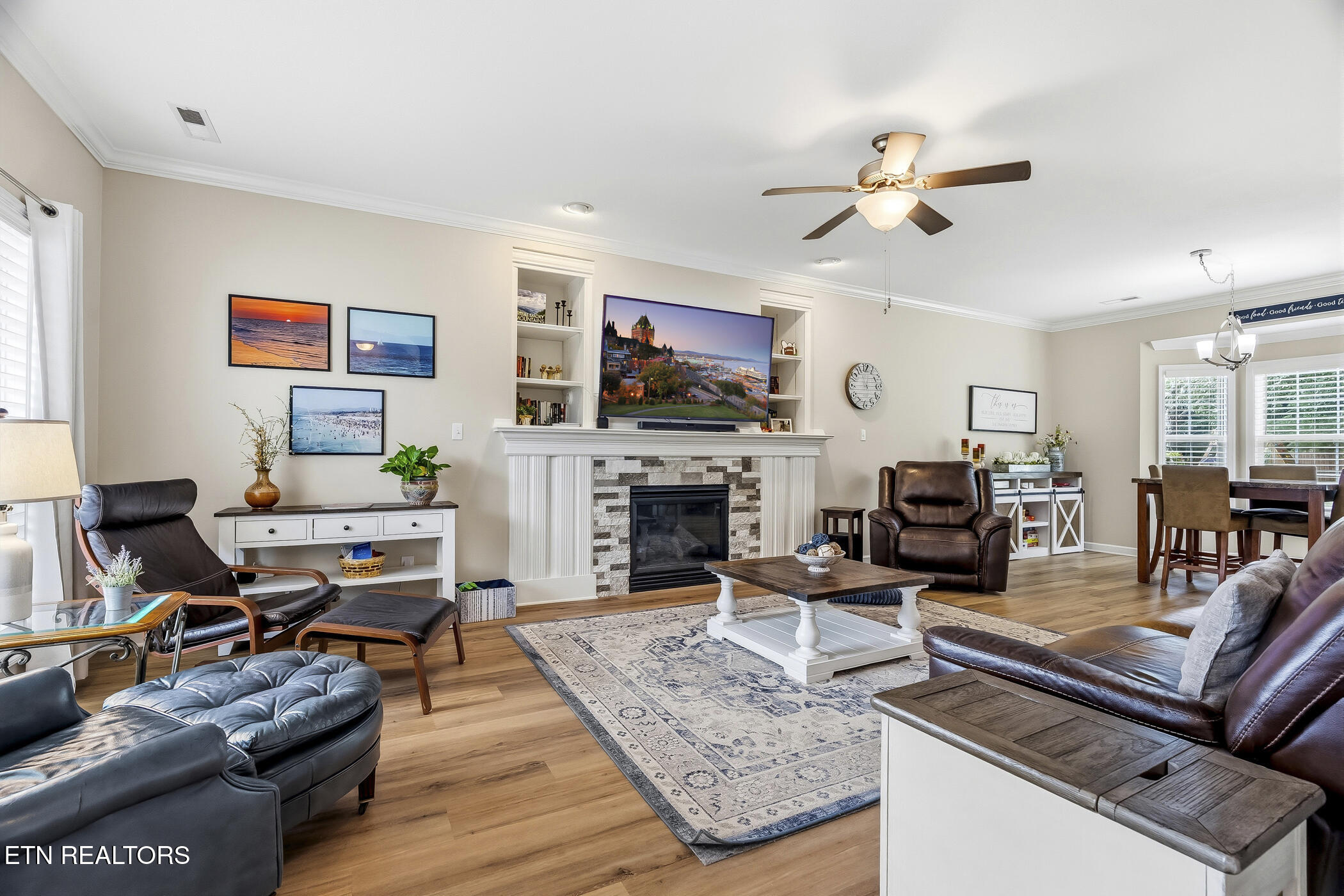 1528 Crescent Oaks Lane Lenoir City TN 37772