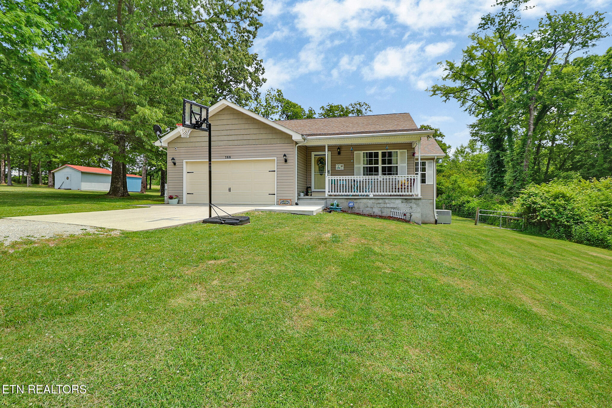 188 Bent Tree Drive Crossville TN 38555