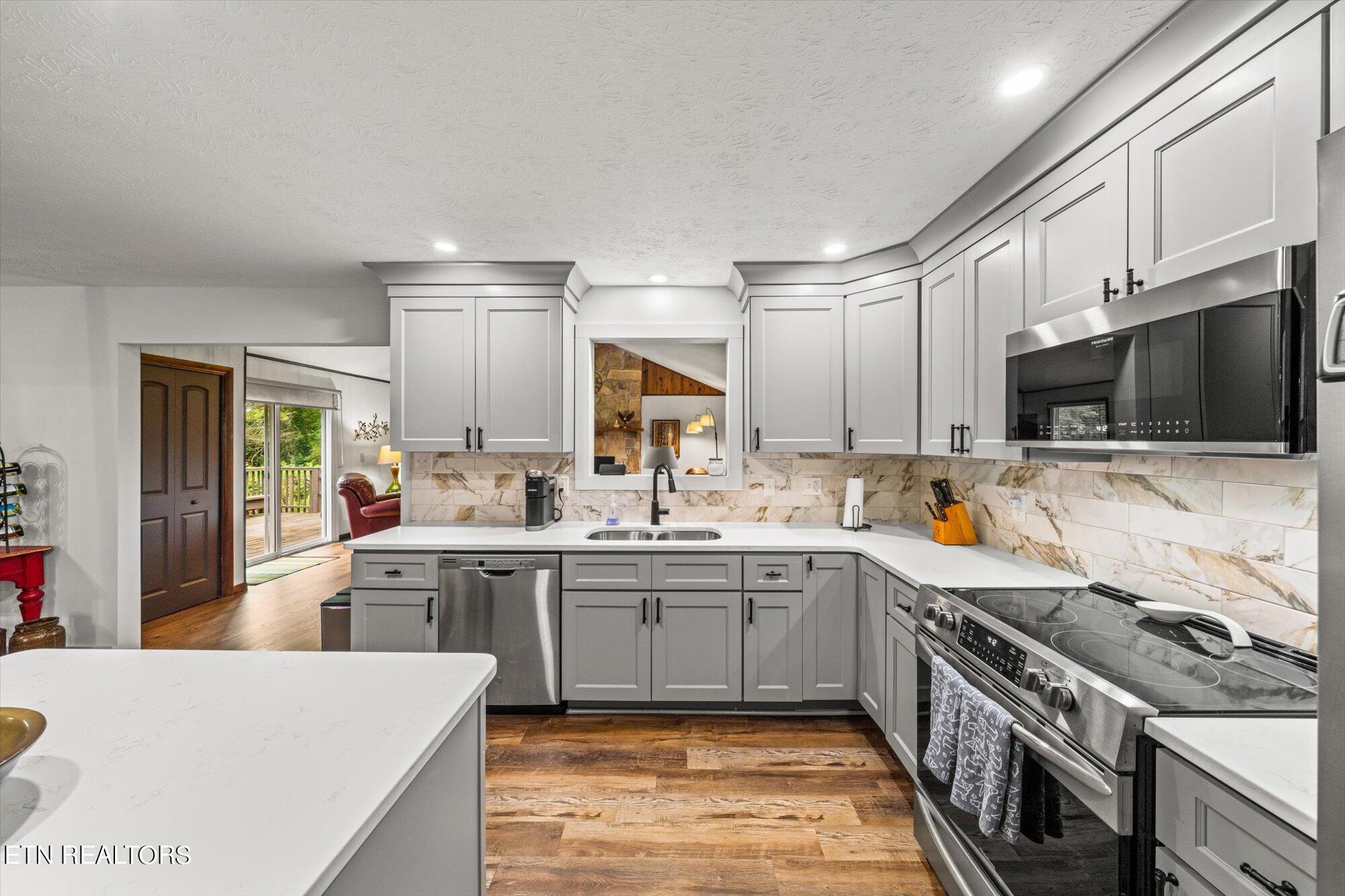 4409 Hallsdale Circle Knoxville TN 37938