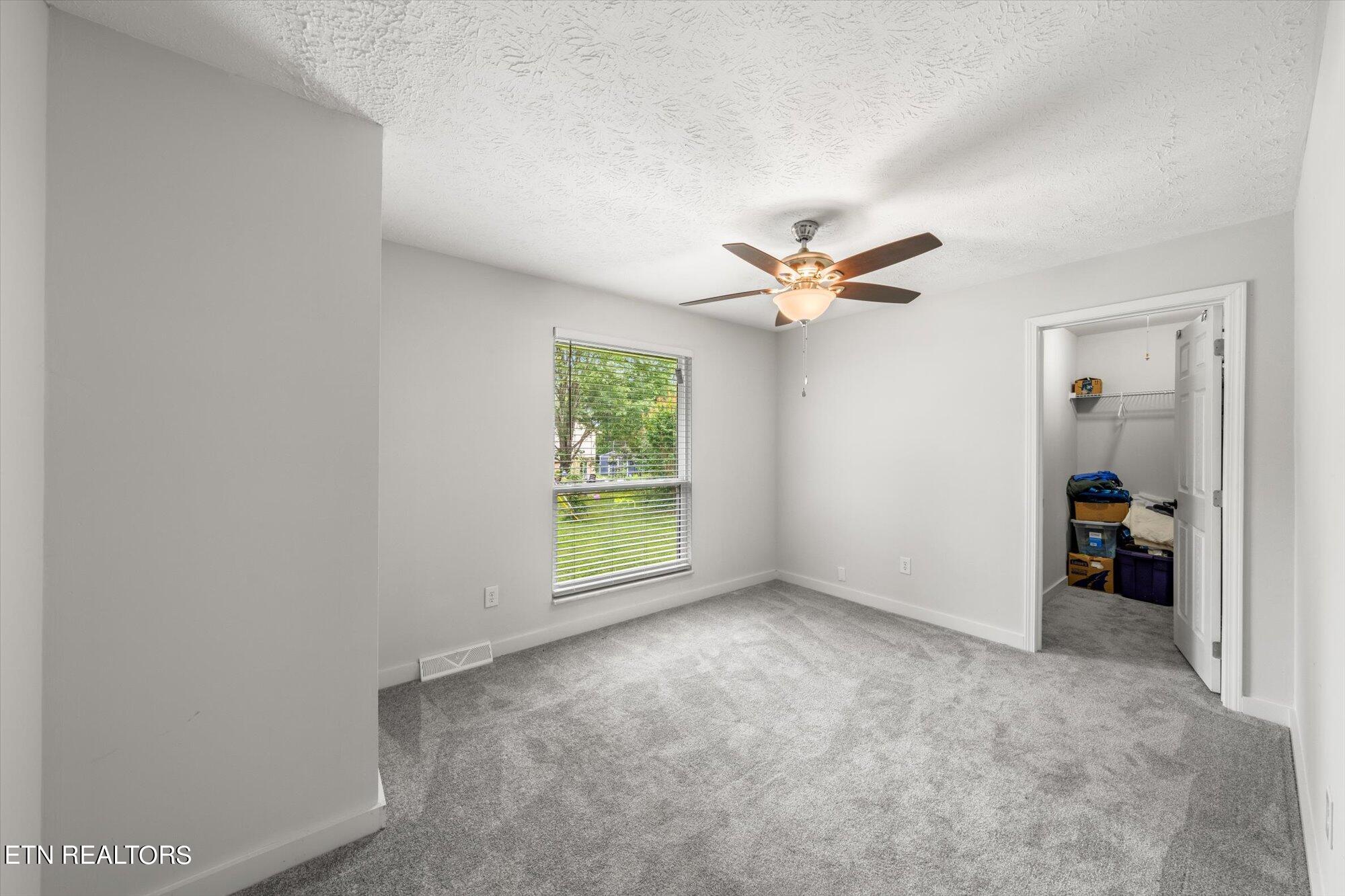 4409 Hallsdale Circle Knoxville TN 37938