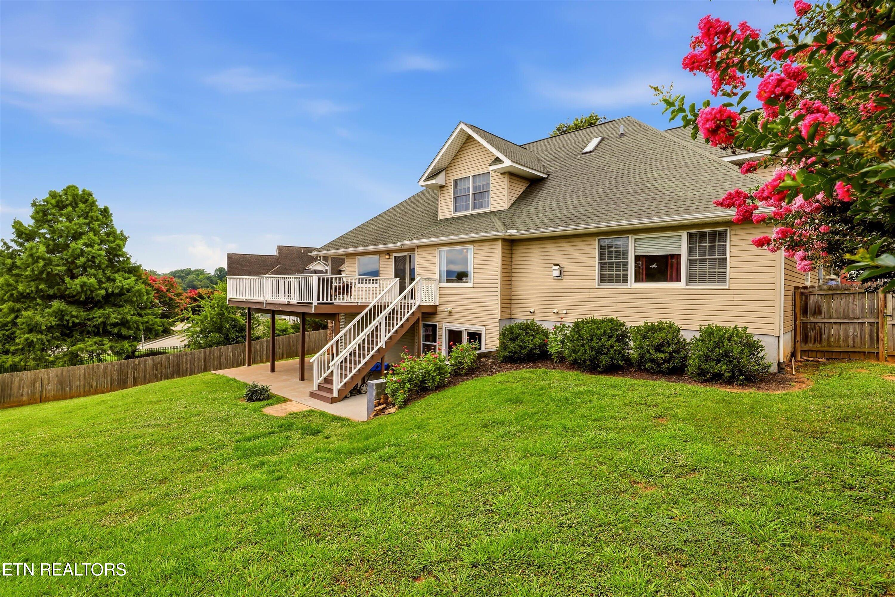 106 Knoll Lane Maryville TN 37804